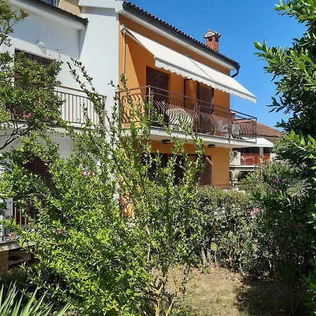In Porec/istrien 38148 Apartman *