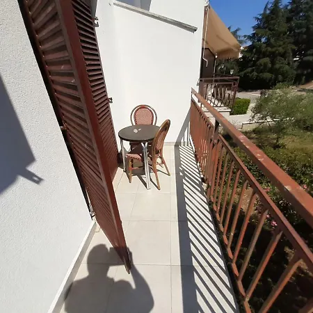 Apartman In Porec/istrien 38148 Poreč